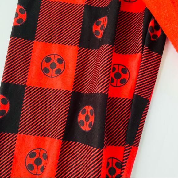 Miraculous Ladybug | Miraculous Ladybug Pajama Set Fuzzy Socks Set NWT XS - Picture 3 of 8